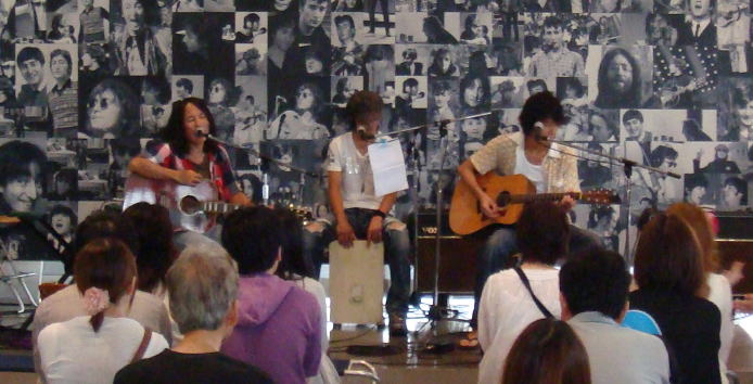 LOVE＆PEASEコンサート